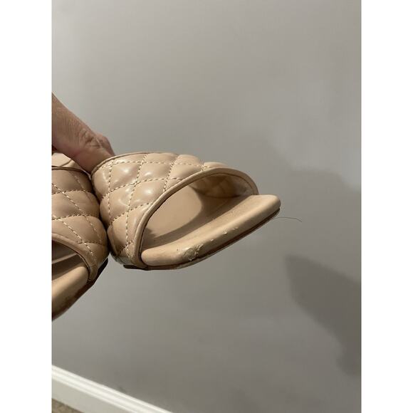 JEFFREY CAMPBELL Tan Crinkle Patent Sandal Size7 - Picture 10 of 11